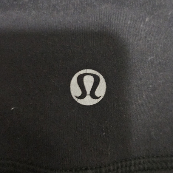 Lululemon cropped leggings see description for sizing - Picture 12 of 15
